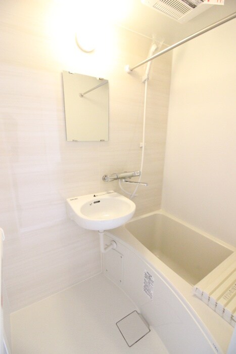 物件内観写真9　(バス／シャワールーム等)