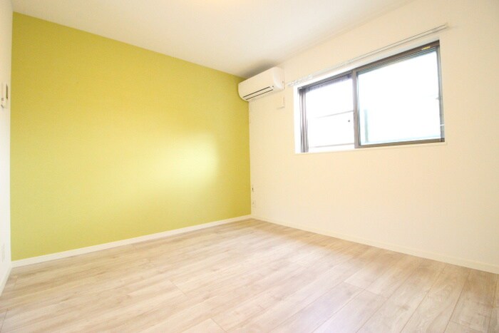 物件内観写真15　(居室)