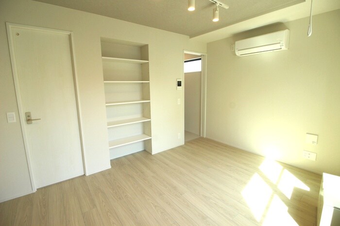 物件内観写真8　(居室)