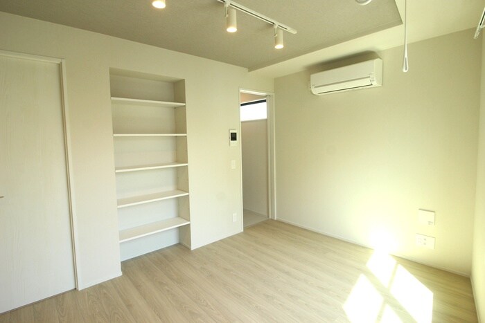 物件内観写真18　(居室)