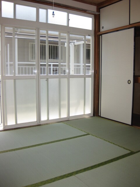 物件内観写真7　(居室)