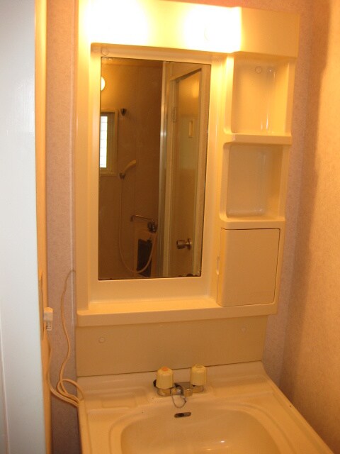 物件内観写真10　(洗面)