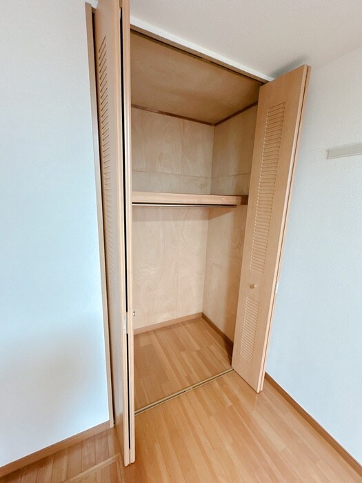 物件内観写真10　(収納)