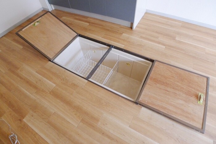 物件内観写真16　(収納)