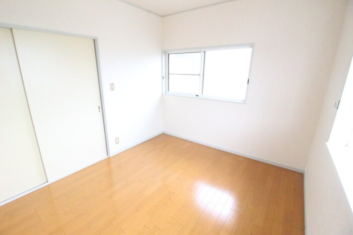 物件内観写真12　(居室)