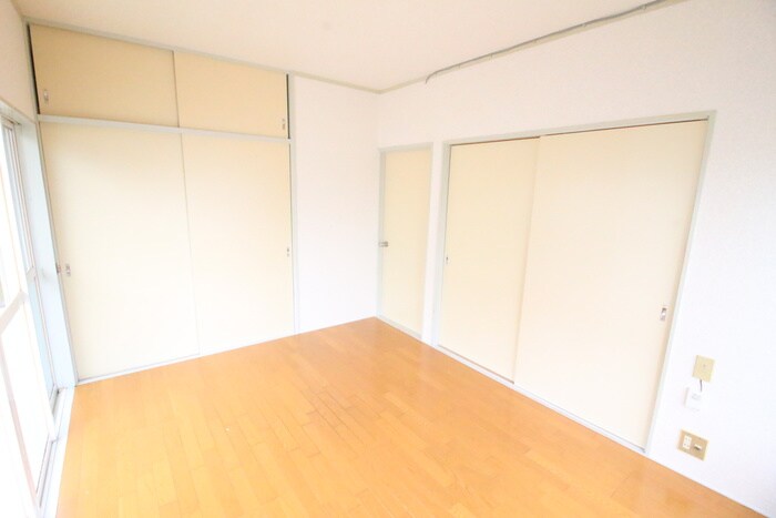 物件内観写真14　(居室)