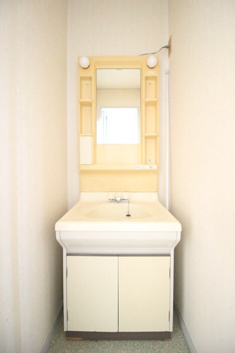 物件内観写真17　(洗面)