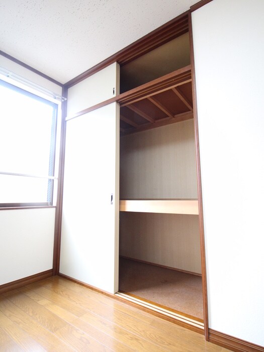 物件内観写真8　(収納)