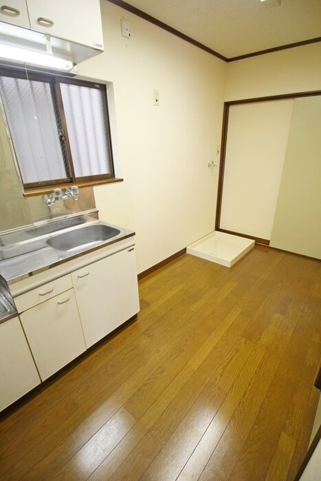 物件内観写真20　(廊下)