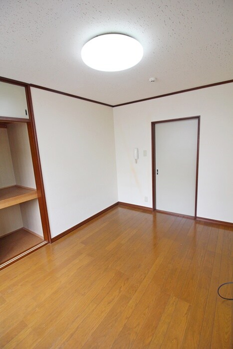 物件内観写真21　(居室)