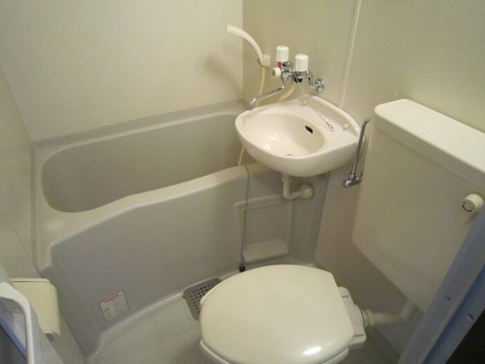 物件内観写真11　(バス／シャワールーム等)