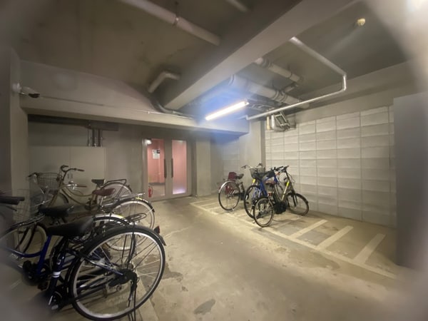 駐輪場