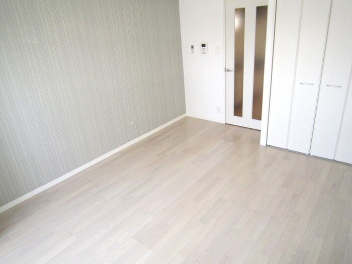 物件内観写真15　(居室)