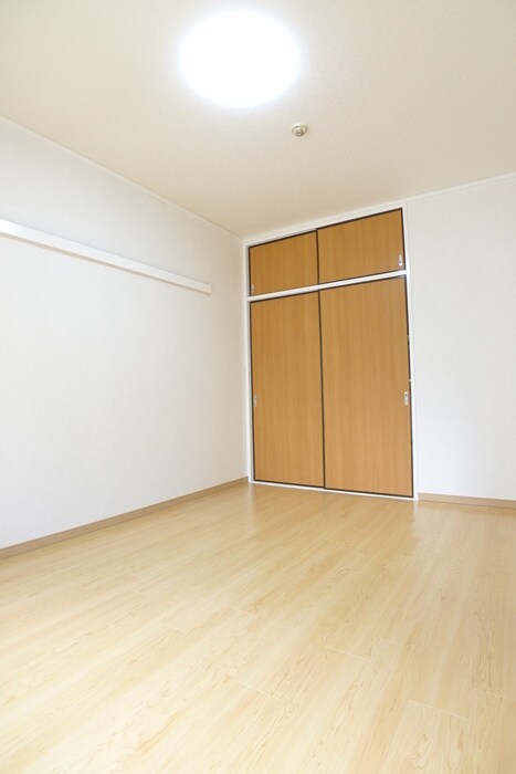 物件内観写真14　(収納)