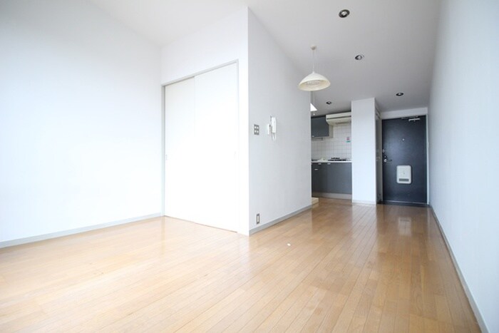 物件内観写真7　(玄関)