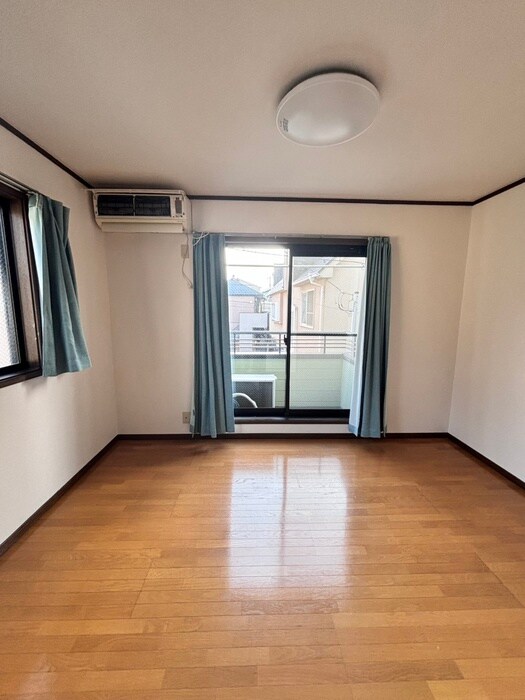 物件内観写真11　(居室)