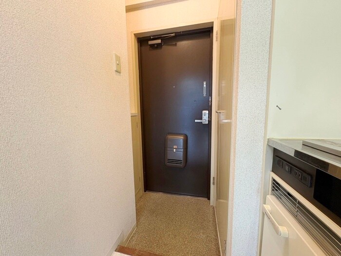 物件内観写真17　(玄関)