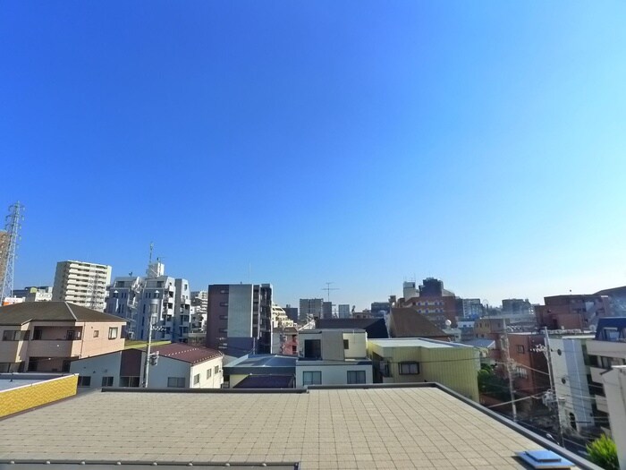 物件内観写真9　(室内からの展望)