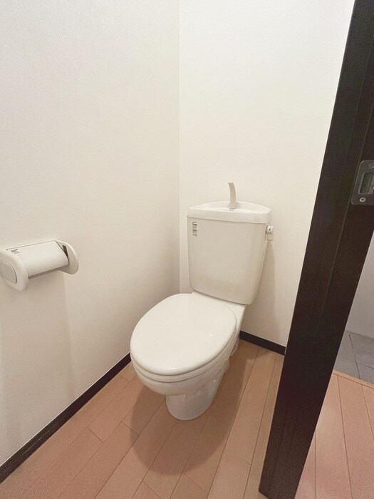 物件内観写真10　(トイレ)