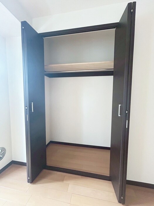 物件内観写真16　(収納)