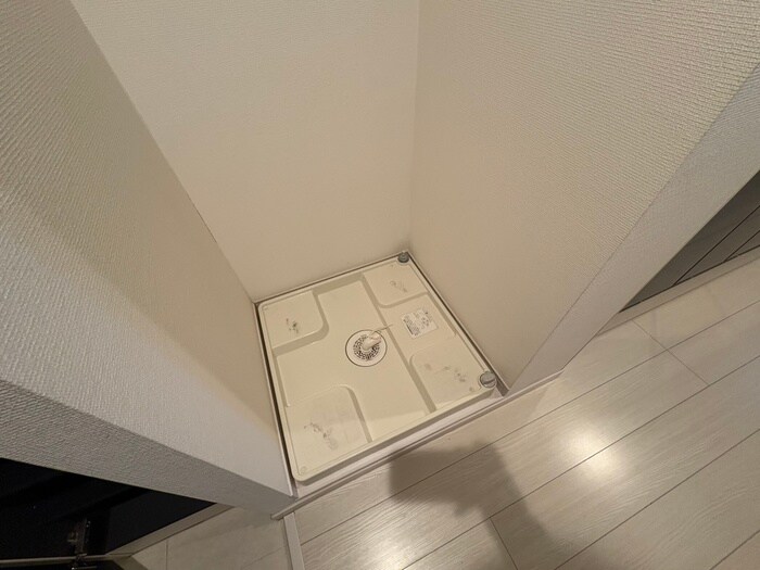 物件内観写真15　(洗濯機置場)