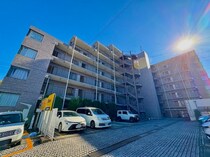 エルム大倉山の外観写真