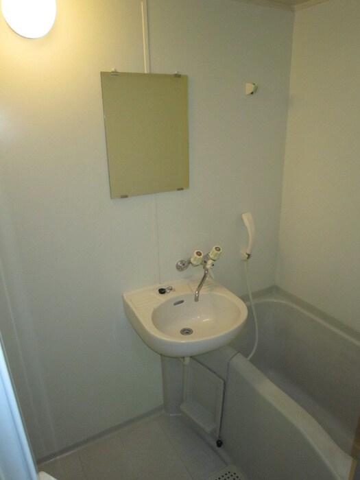 物件内観写真6　(バス／シャワールーム等)