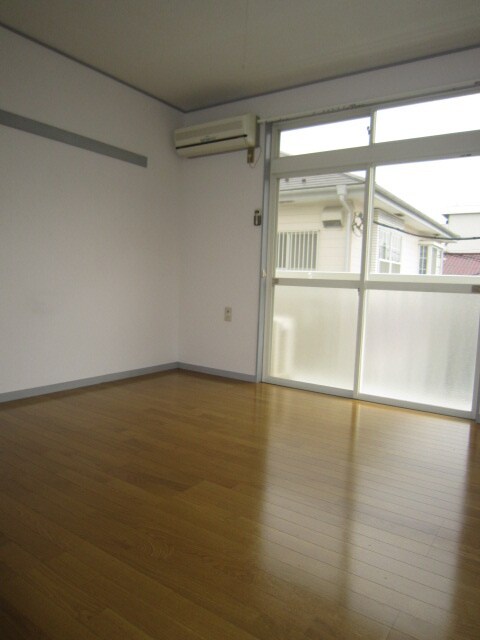 物件内観写真6　(居室)