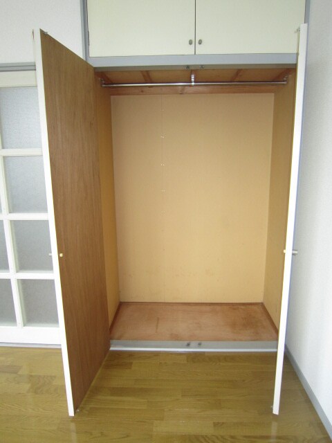 物件内観写真9　(収納)