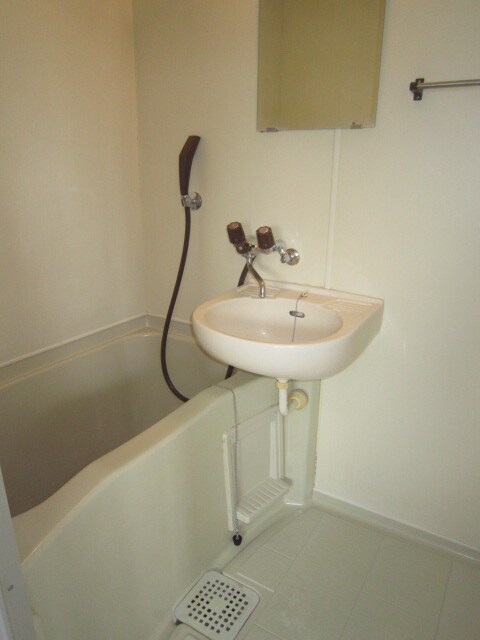 物件内観写真11　(バス／シャワールーム等)