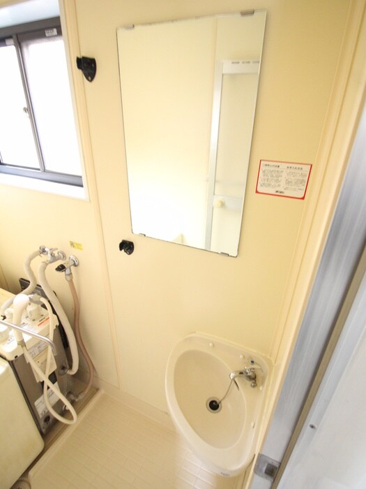 物件内観写真8　(洗面)