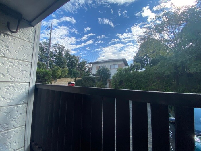 物件内観写真16　(室内からの展望)