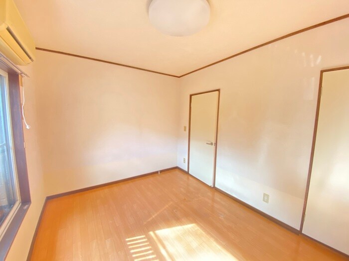 物件内観写真17　(居室)