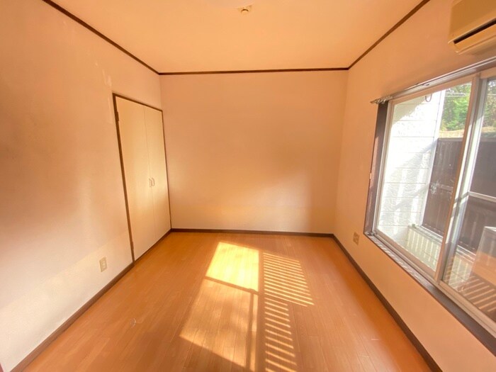 物件内観写真19　(居室)