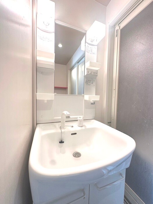 物件内観写真10　(洗面)