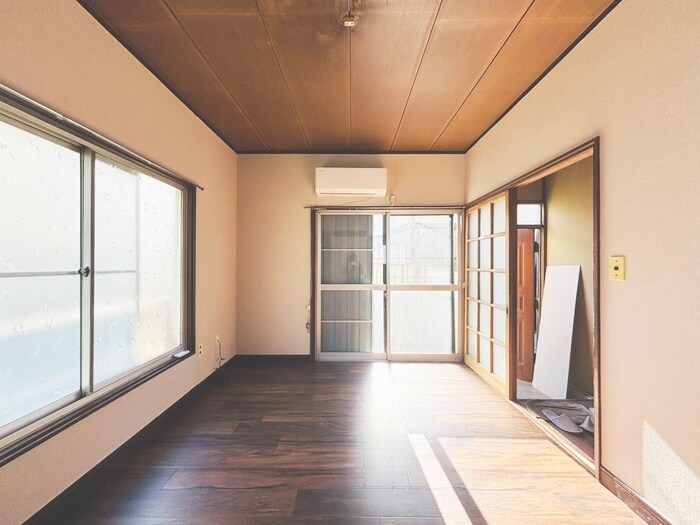 宿連寺テラスハウスの居室