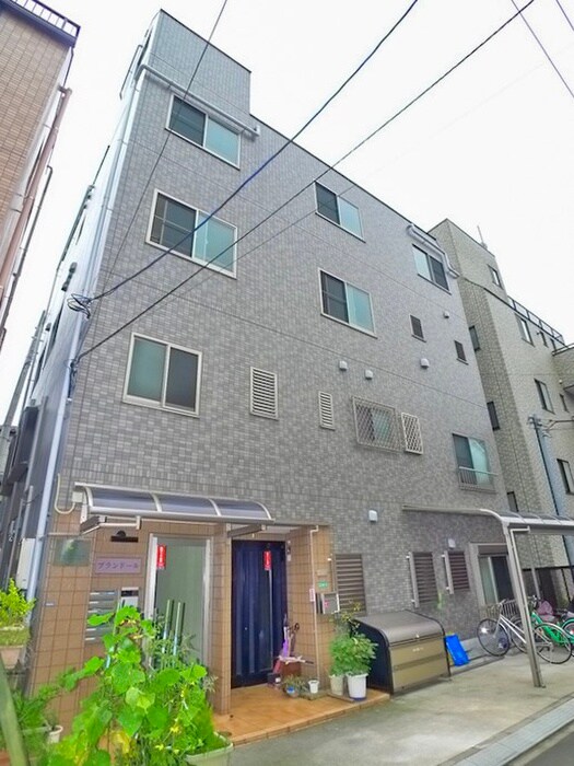 物件外観写真4　(外観写真)