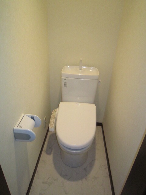 物件内観写真13　(トイレ)