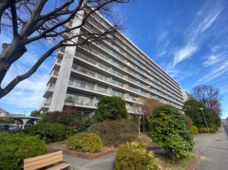 大倉山ハイム７号棟（204）外観写真