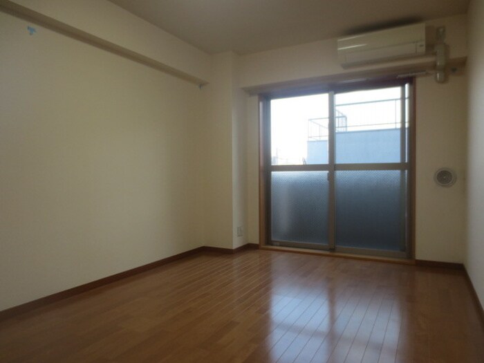 物件内観写真14　(居室)