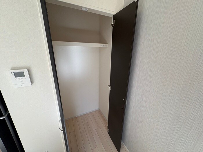 物件内観写真18　(収納)