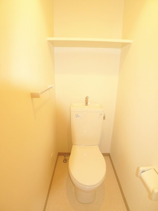 物件内観写真14　(トイレ)