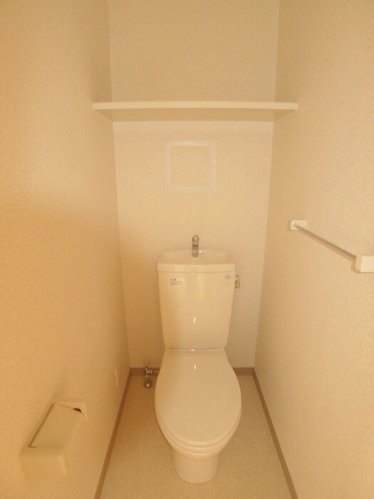 物件内観写真21　(トイレ)