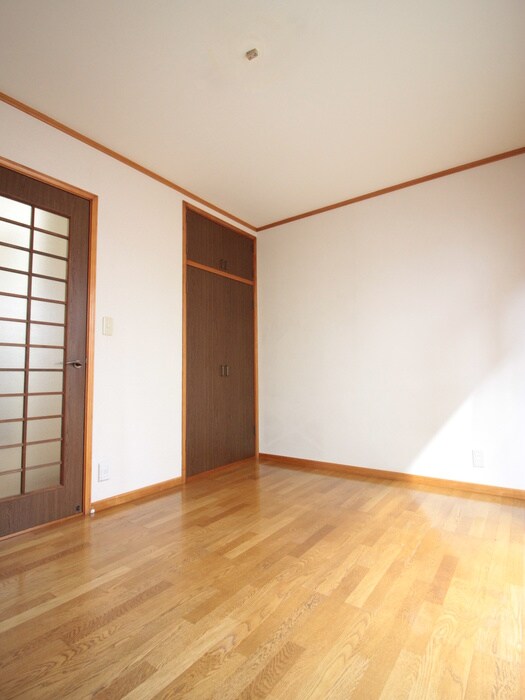 物件内観写真18　(居室)