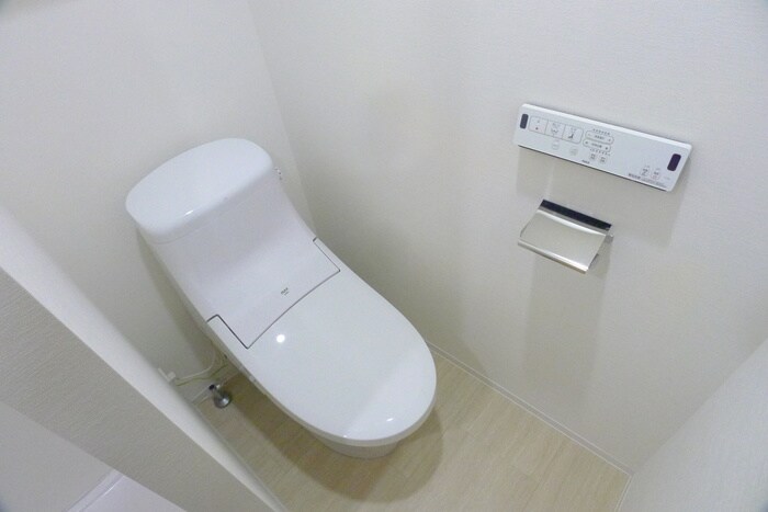 物件内観写真14　(トイレ)