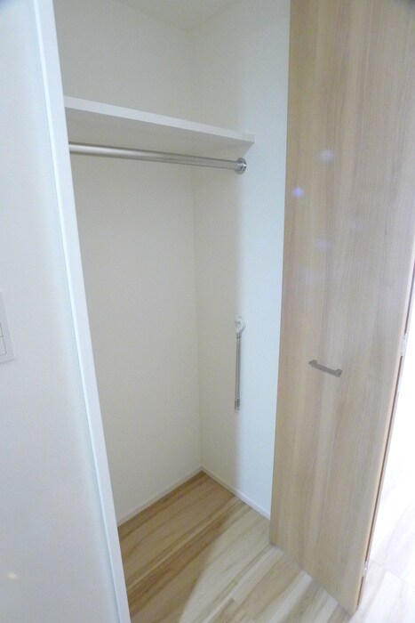 物件内観写真17　(収納)