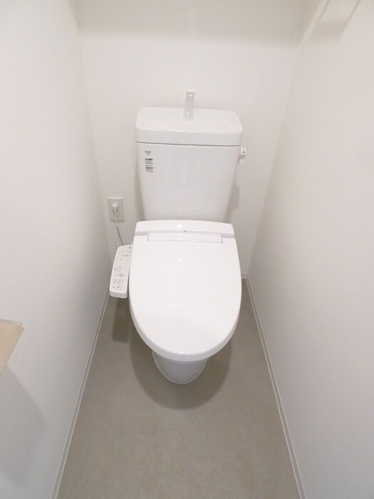 物件内観写真14　(トイレ)