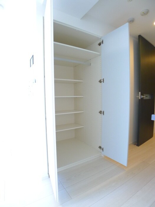 物件内観写真14　(収納)