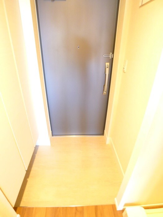 物件内観写真15　(玄関)