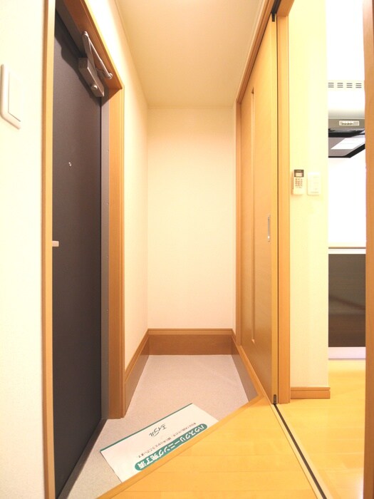 物件内観写真20　(玄関)